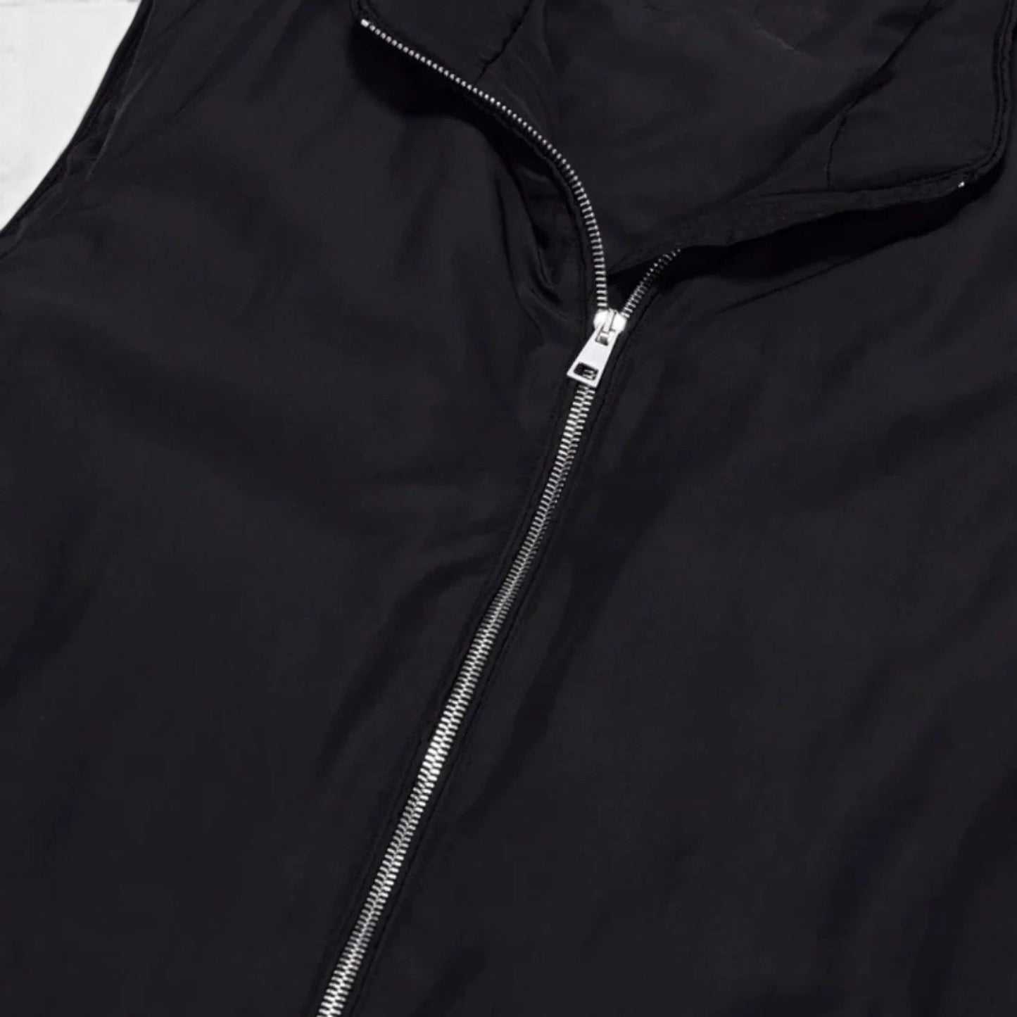 Men's Lightweight Bodywarmer Black Polyester Quilted Tailored Fit